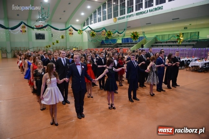 Zdjęcie w galerii na portalu naszraciborz.pl: Studniówka I LO w obiektywie studia FotoPerla.eu wiadomości z regionu