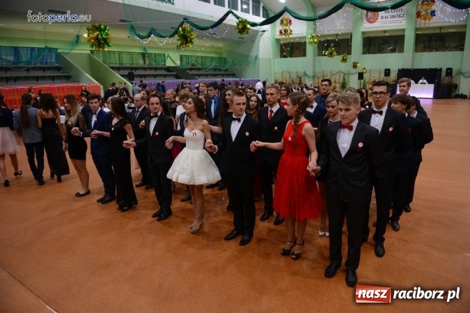 Zdjęcie w galerii na portalu naszraciborz.pl: Studniówka I LO w obiektywie studia FotoPerla.eu wiadomości z regionu