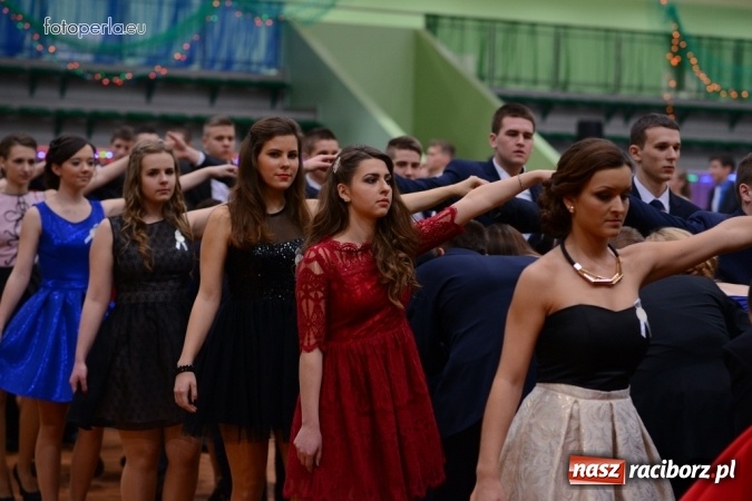 Zdjęcie w galerii na portalu naszraciborz.pl: Studniówka I LO w obiektywie studia FotoPerla.eu wiadomości z regionu