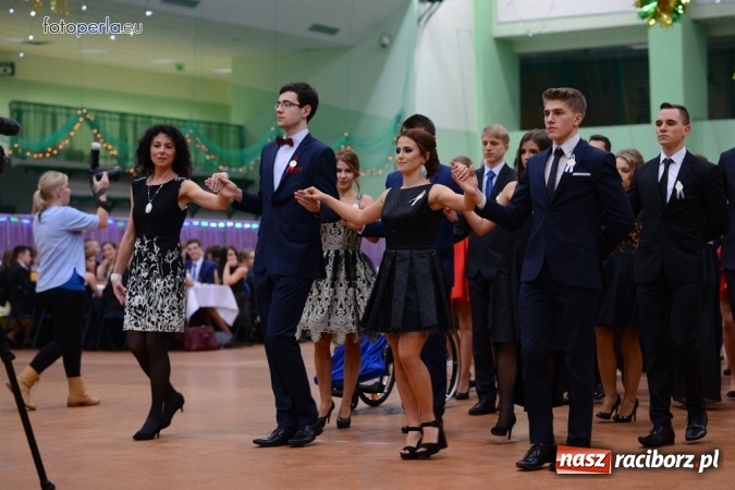 Zdjęcie w galerii na portalu naszraciborz.pl: Studniówka I LO w obiektywie studia FotoPerla.eu wiadomości z regionu