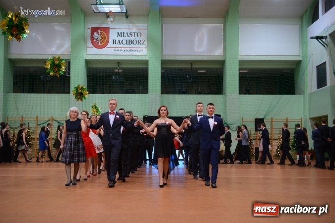 Zdjęcie w galerii na portalu naszraciborz.pl: Studniówka I LO w obiektywie studia FotoPerla.eu wiadomości z regionu