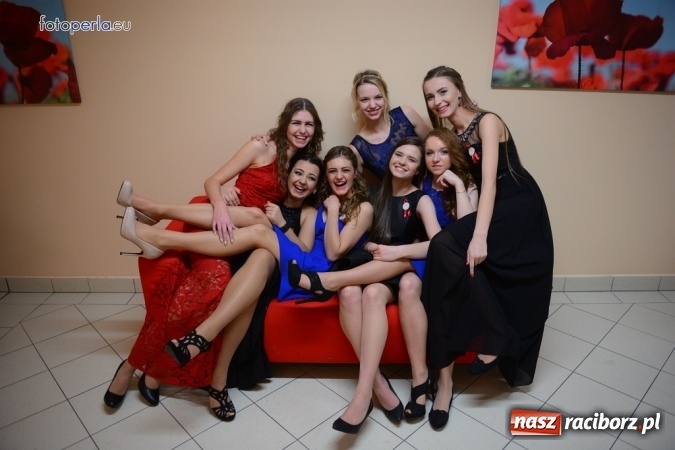 Zdjęcie w galerii na portalu naszraciborz.pl: Studniówka I LO w obiektywie studia FotoPerla.eu wiadomości z regionu