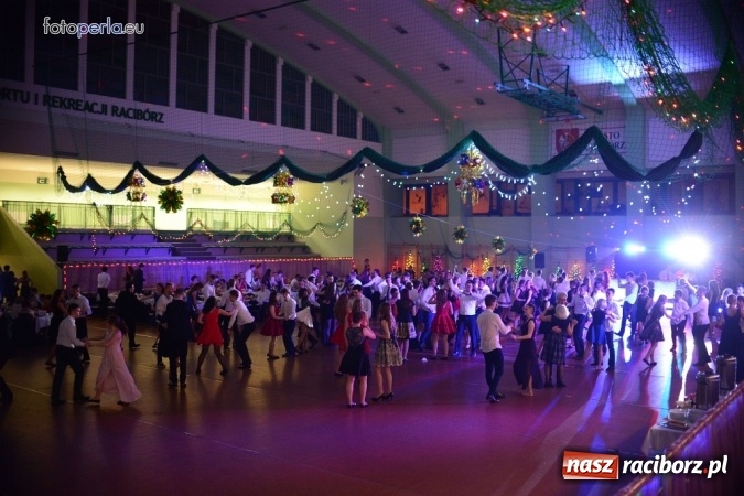 Zdjęcie w galerii na portalu naszraciborz.pl: Studniówka I LO w obiektywie studia FotoPerla.eu wiadomości z regionu