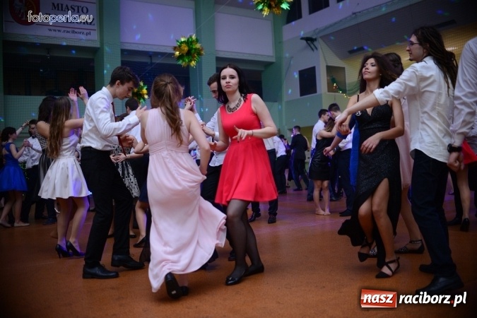 Zdjęcie w galerii na portalu naszraciborz.pl: Studniówka I LO w obiektywie studia FotoPerla.eu wiadomości z regionu