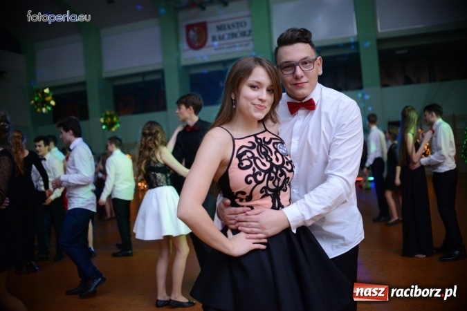 Zdjęcie w galerii na portalu naszraciborz.pl: Studniówka I LO w obiektywie studia FotoPerla.eu wiadomości z regionu