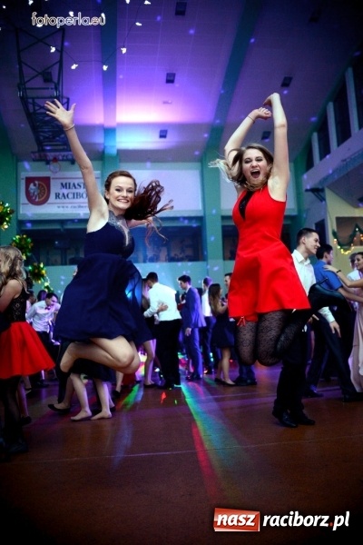 Zdjęcie w galerii na portalu naszraciborz.pl: Studniówka I LO w obiektywie studia FotoPerla.eu wiadomości z regionu