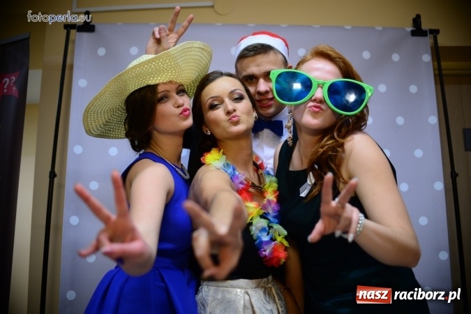 Zdjęcie w galerii na portalu naszraciborz.pl: Studniówka I LO w obiektywie studia FotoPerla.eu wiadomości z regionu