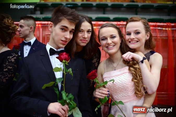 Zdjęcie w galerii na portalu naszraciborz.pl: Studniówka I LO w obiektywie studia FotoPerla.eu wiadomości z regionu