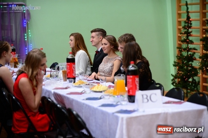 Zdjęcie w galerii na portalu naszraciborz.pl: Studniówka I LO w obiektywie studia FotoPerla.eu wiadomości z regionu