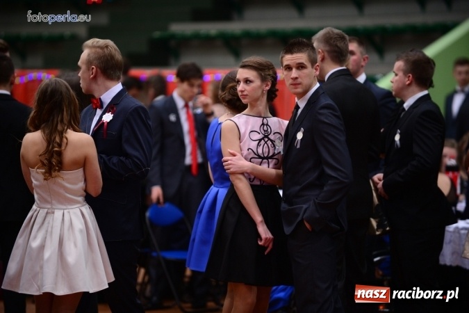 Zdjęcie w galerii na portalu naszraciborz.pl: Studniówka I LO w obiektywie studia FotoPerla.eu wiadomości z regionu