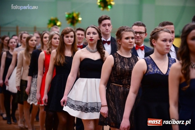 Zdjęcie w galerii na portalu naszraciborz.pl: Studniówka I LO w obiektywie studia FotoPerla.eu wiadomości z regionu