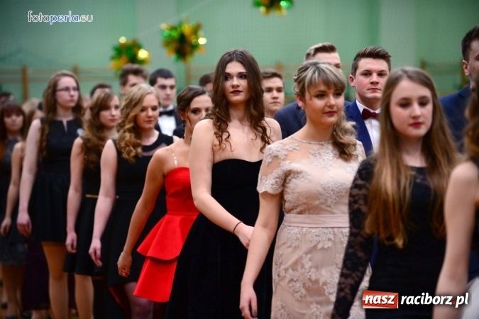 Zdjęcie w galerii na portalu naszraciborz.pl: Studniówka I LO w obiektywie studia FotoPerla.eu wiadomości z regionu