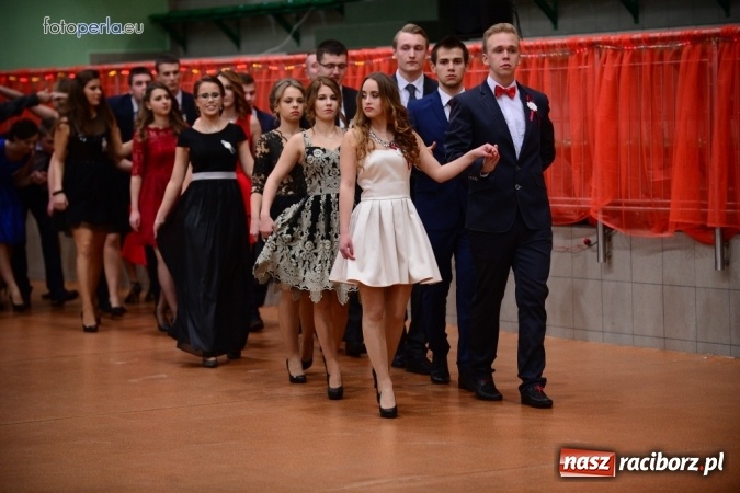 Zdjęcie w galerii na portalu naszraciborz.pl: Studniówka I LO w obiektywie studia FotoPerla.eu wiadomości z regionu