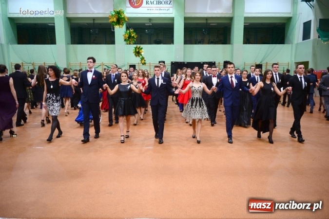 Zdjęcie w galerii na portalu naszraciborz.pl: Studniówka I LO w obiektywie studia FotoPerla.eu wiadomości z regionu