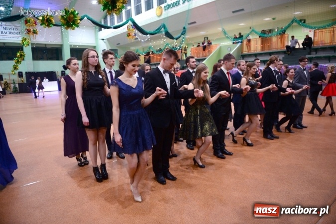 Zdjęcie w galerii na portalu naszraciborz.pl: Studniówka I LO w obiektywie studia FotoPerla.eu wiadomości z regionu
