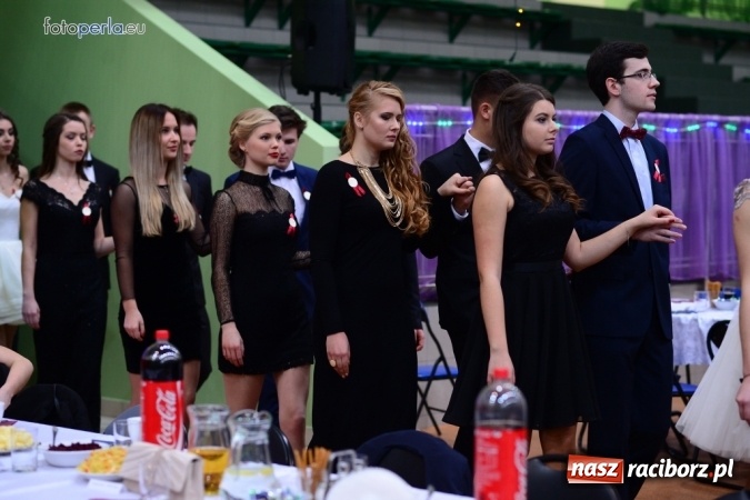 Zdjęcie w galerii na portalu naszraciborz.pl: Studniówka I LO w obiektywie studia FotoPerla.eu wiadomości z regionu