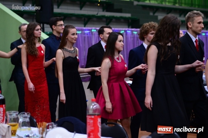 Zdjęcie w galerii na portalu naszraciborz.pl: Studniówka I LO w obiektywie studia FotoPerla.eu wiadomości z regionu