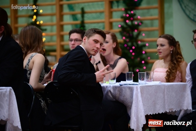 Zdjęcie w galerii na portalu naszraciborz.pl: Studniówka I LO w obiektywie studia FotoPerla.eu wiadomości z regionu