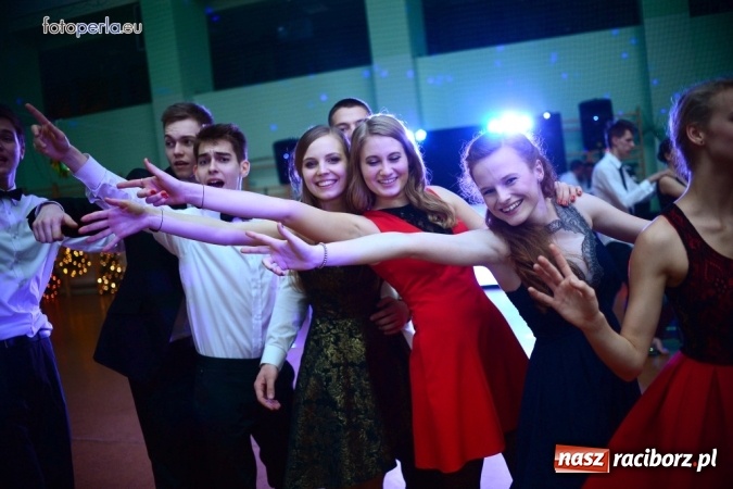 Zdjęcie w galerii na portalu naszraciborz.pl: Studniówka I LO w obiektywie studia FotoPerla.eu wiadomości z regionu