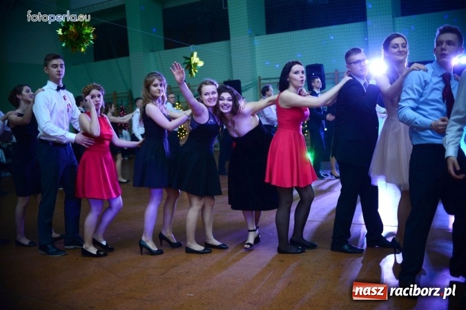 Zdjęcie w galerii na portalu naszraciborz.pl: Studniówka I LO w obiektywie studia FotoPerla.eu wiadomości z regionu