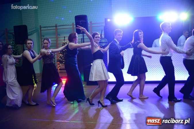 Zdjęcie w galerii na portalu naszraciborz.pl: Studniówka I LO w obiektywie studia FotoPerla.eu wiadomości z regionu