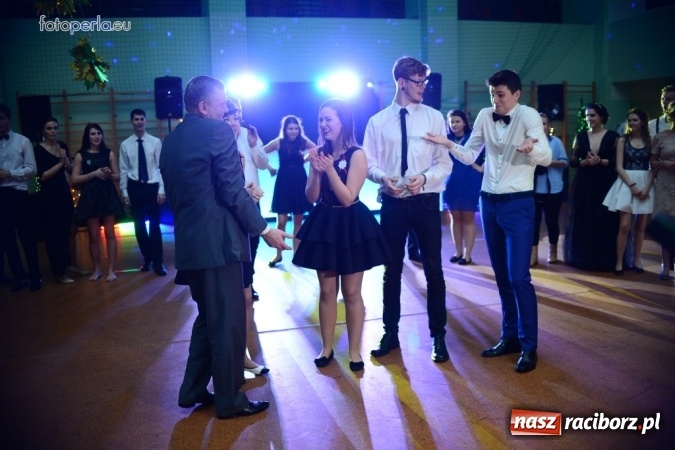 Zdjęcie w galerii na portalu naszraciborz.pl: Studniówka I LO w obiektywie studia FotoPerla.eu wiadomości z regionu