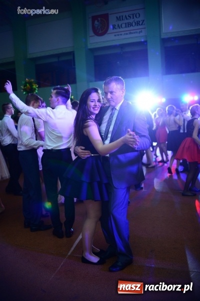 Zdjęcie w galerii na portalu naszraciborz.pl: Studniówka I LO w obiektywie studia FotoPerla.eu wiadomości z regionu