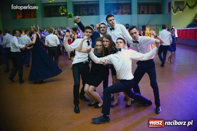 Zdjęcie w galerii na portalu naszraciborz.pl: Studniówka I LO w obiektywie studia FotoPerla.eu wiadomości z regionu