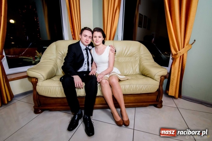 Zdjęcie w galerii na portalu naszraciborz.pl: Pierwsza studniówka Mechanika - trzy klasy bawiły się w Pogrzebieniu FOTO I WIDEO wiadomości z regionu