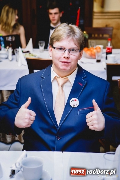 Zdjęcie w galerii na portalu naszraciborz.pl: Pierwsza studniówka Mechanika - trzy klasy bawiły się w Pogrzebieniu FOTO I WIDEO wiadomości z regionu