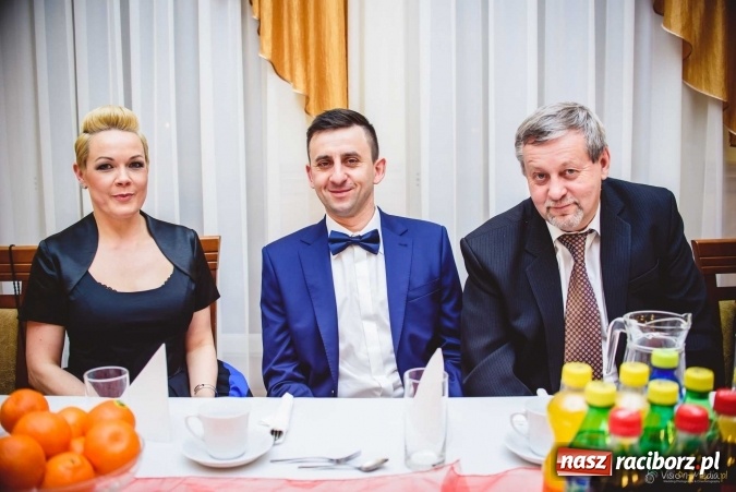 Zdjęcie w galerii na portalu naszraciborz.pl: Pierwsza studniówka Mechanika - trzy klasy bawiły się w Pogrzebieniu FOTO I WIDEO wiadomości z regionu