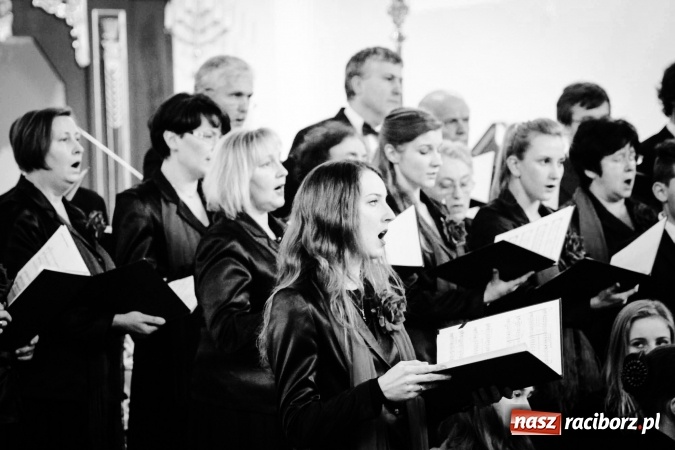Zdjęcie w galerii na portalu naszraciborz.pl: Brzeski chór koncertem pożegnał okres Bożego Narodzenia i promował swoją drugą płytę wiadomości z regionu