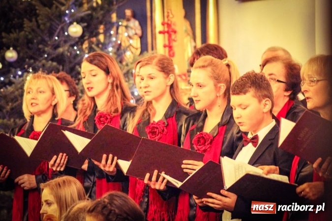 Zdjęcie w galerii na portalu naszraciborz.pl: Brzeski chór koncertem pożegnał okres Bożego Narodzenia i promował swoją drugą płytę wiadomości z regionu