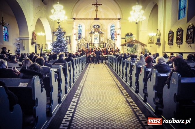 Zdjęcie w galerii na portalu naszraciborz.pl: Brzeski chór koncertem pożegnał okres Bożego Narodzenia i promował swoją drugą płytę wiadomości z regionu