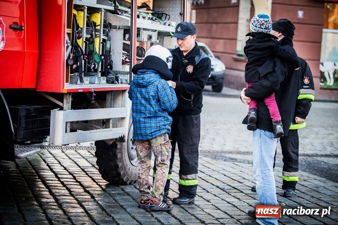 Zdjęcie w galerii na portalu naszraciborz.pl: Zobacz jak Wielka Orkiestra Świątecznej Pomocy zagrała w Raciborzu wiadomości z regionu