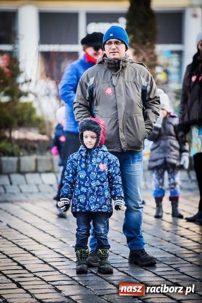 Zdjęcie w galerii na portalu naszraciborz.pl: Zobacz jak Wielka Orkiestra Świątecznej Pomocy zagrała w Raciborzu wiadomości z regionu