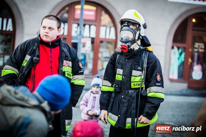 Zdjęcie w galerii na portalu naszraciborz.pl: Zobacz jak Wielka Orkiestra Świątecznej Pomocy zagrała w Raciborzu wiadomości z regionu
