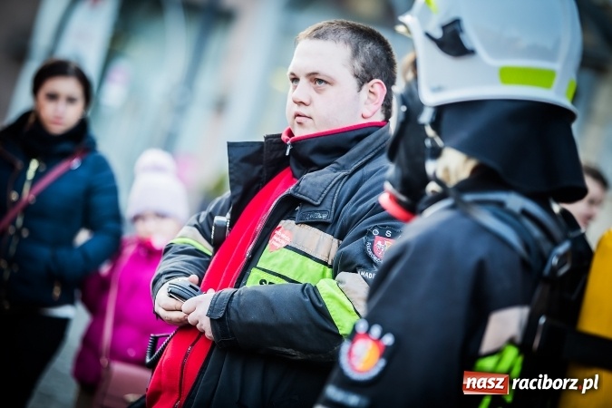 Zdjęcie w galerii na portalu naszraciborz.pl: Zobacz jak Wielka Orkiestra Świątecznej Pomocy zagrała w Raciborzu wiadomości z regionu