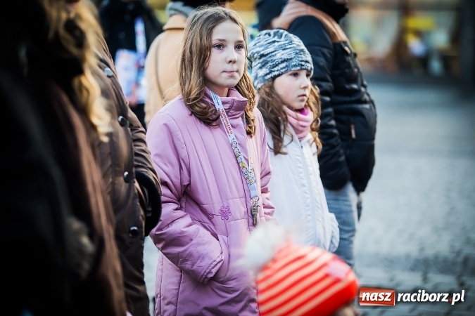 Zdjęcie w galerii na portalu naszraciborz.pl: Zobacz jak Wielka Orkiestra Świątecznej Pomocy zagrała w Raciborzu wiadomości z regionu