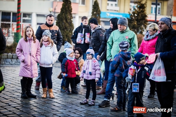 Zdjęcie w galerii na portalu naszraciborz.pl: Zobacz jak Wielka Orkiestra Świątecznej Pomocy zagrała w Raciborzu wiadomości z regionu