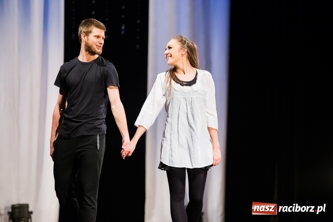 Zdjęcie w galerii na portalu naszraciborz.pl: Zobacz jak Wielka Orkiestra Świątecznej Pomocy zagrała w Raciborzu wiadomości z regionu