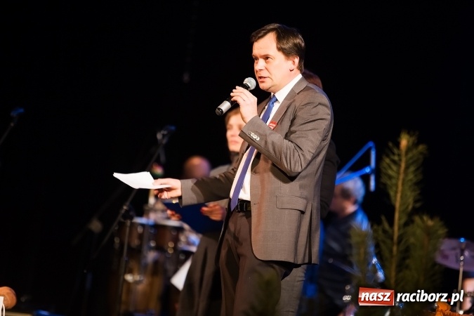 Zdjęcie w galerii na portalu naszraciborz.pl: Zobacz jak Wielka Orkiestra Świątecznej Pomocy zagrała w Raciborzu wiadomości z regionu