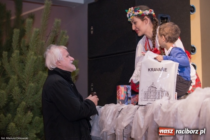 Zdjęcie w galerii na portalu naszraciborz.pl: Zobacz jak Wielka Orkiestra Świątecznej Pomocy zagrała w Raciborzu wiadomości z regionu