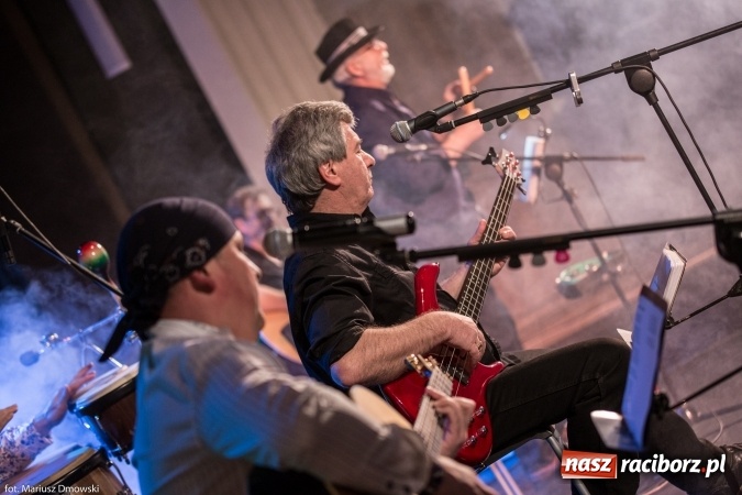 Zdjęcie w galerii na portalu naszraciborz.pl: Zobacz jak Wielka Orkiestra Świątecznej Pomocy zagrała w Raciborzu wiadomości z regionu