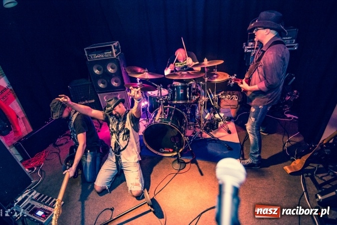 Zdjęcie w galerii na portalu naszraciborz.pl: Zobacz jak Wielka Orkiestra Świątecznej Pomocy zagrała w Raciborzu wiadomości z regionu