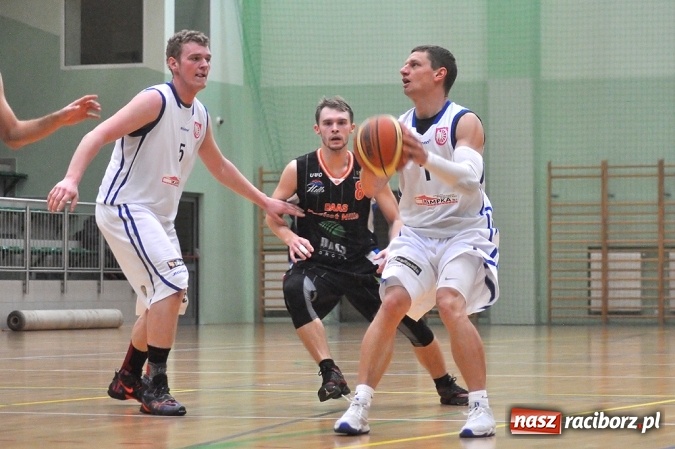 Zdjęcie w galerii na portalu naszraciborz.pl: Nieudany początek roku koszykarzy Ofensywy wiadomości z regionu