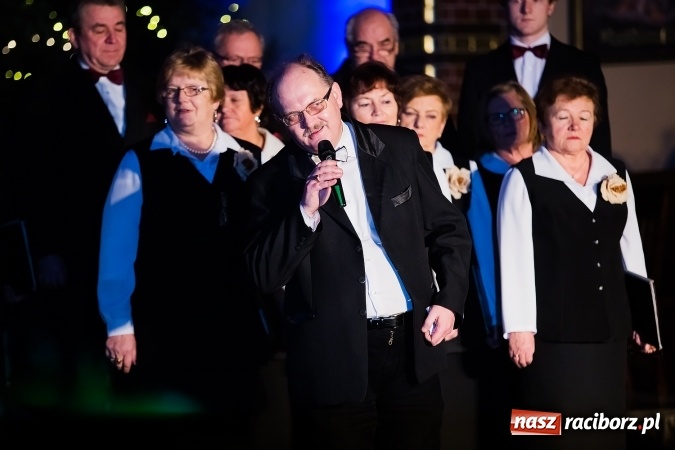 Zdjęcie w galerii na portalu naszraciborz.pl: Bożonarodzeniowy Koncert Chórów w Mikołaju wiadomości z regionu