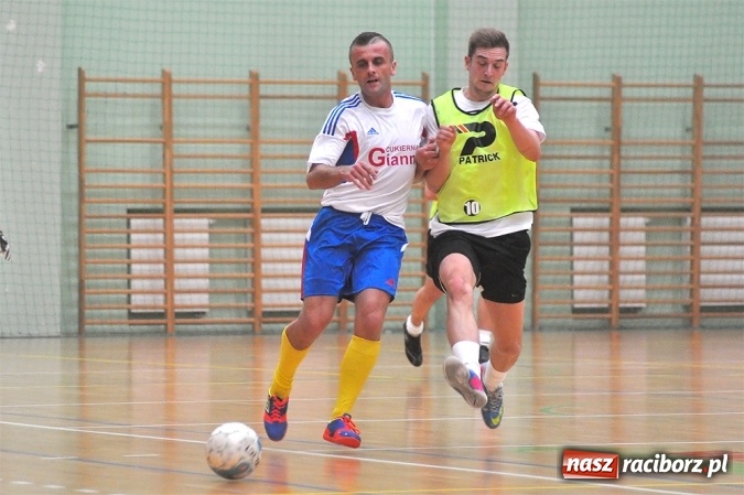 Zdjęcie w galerii na portalu naszraciborz.pl: Pierwszoligowe zmagania w HLPN wiadomości z regionu