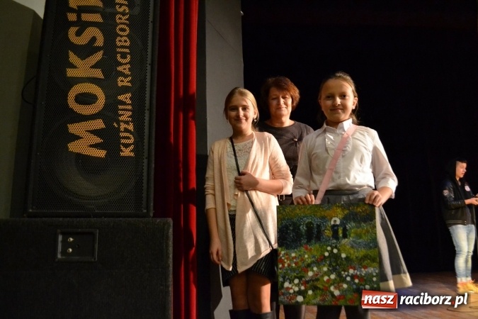 Zdjęcie w galerii na portalu naszraciborz.pl: Orkiestrowe granie w Kuźni Raciborskiej. Zebrano ponad 17 tysięcy złotych wiadomości z regionu