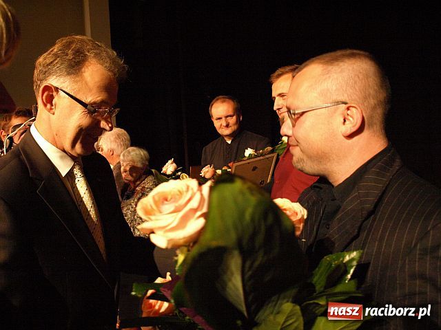 Zdjęcie w galerii na portalu naszraciborz.pl: Animatorzy NAGRODZENI wiadomości z regionu